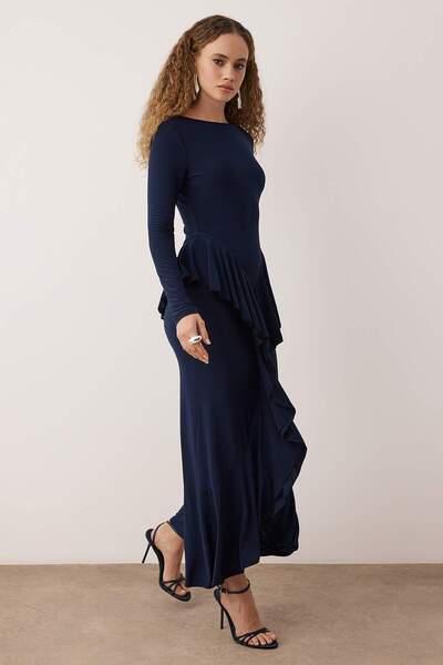 Trendyol Collection Μπλε ναυτικό φόρεμα με βολάν και βολάν Sandy Maxi TPRAW26EL00070