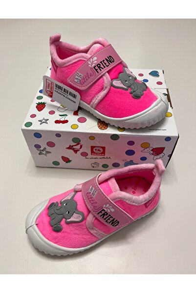 GEZER Girl's Winter Lightweight, Soft and Non-Slip Sole Slippers Home Nursery Shoes Elephant Model