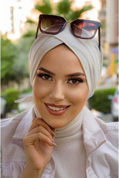 Aişe tesettür Καπό Λευκού Σταυρού