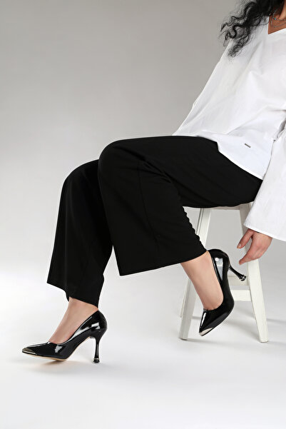 Pierre Cardin Black Patent Leather Heeled Shoes Pc-55118