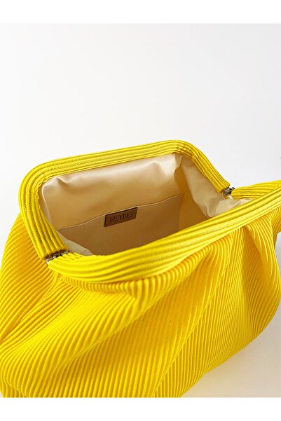 HEYBE'S Heybes Kadın Sarı Piliseli Clutch El Çantası