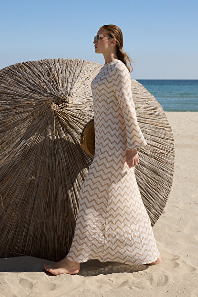 Melike Tatar Φόρεμα ζιγκ-ζαγκ 32-3600