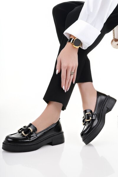 BAHRİNA SİYAH KIRIŞIK RUGAN ZİNCİR TOKA LOAFER AYAKKABI