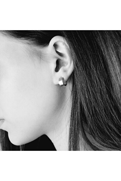 Heppii Wide Curved Hoop Earrings Silver Color