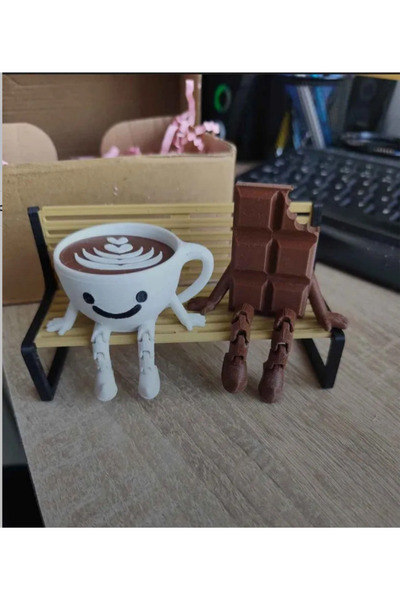 teknotrust Çok Sevimli Bank Üzerinde Çikolata Ve Espresso Biblo Seti / 3'lü Dekoratif Figür Hediyelik Çeyizlik