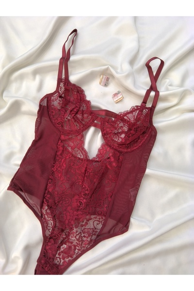 İNKO İÇ GİYİM Δαντελένιο κορμάκι με διάφανο κάτω μέρος με κουμπώματα