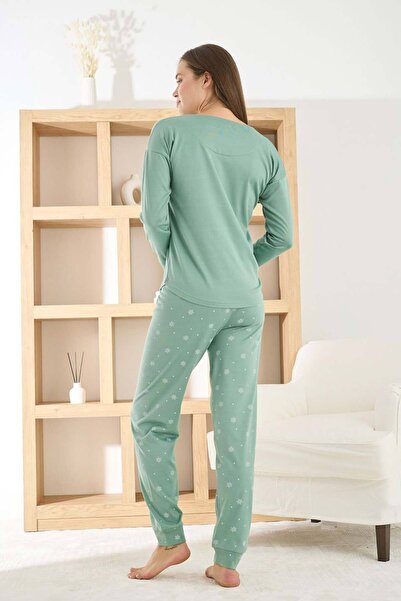 Pijamoni Yeşil Renkli Kışlık Termal Kumaş Sıfır Yaka Uzun Kollu Kadın Pijama Takımı