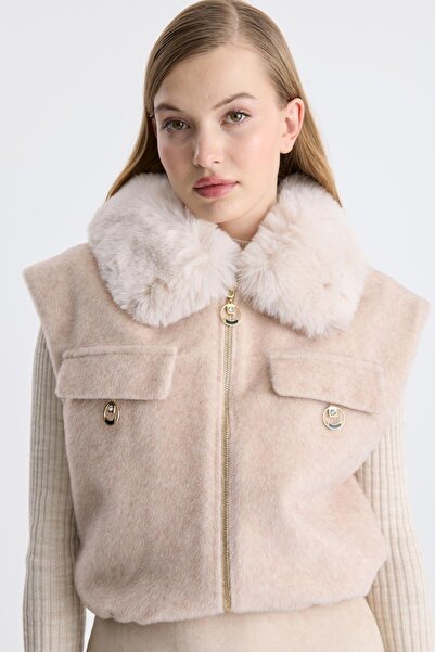 Safgiyim44 Fur Collar Cashmere Short Vest Beige