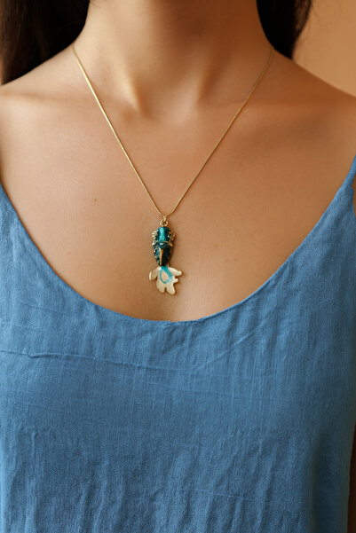 glanssieraad Yeşil / Mavi Renkli Balık Figürlü Kolye – Altın Kaplama Kararmaz...