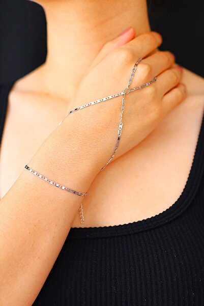 MARCİELO Accessories شاحمران فضي اللون بتصميم خاص من ستيل ستيل جريس