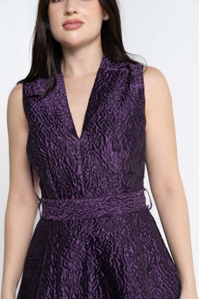 Nichii Women's Sleeveless Midi Dress with Wide Neckline and Pattern