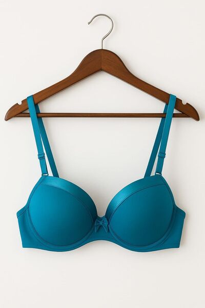 enmodaiçgiyim Підтримуючий бюстгальтер з синім атласним оздобленням для жінок