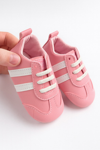 mia mia Baby Anatomical and Anti-Slip Sole Stylish Sports Flexible First Step Shoes Size 20-21