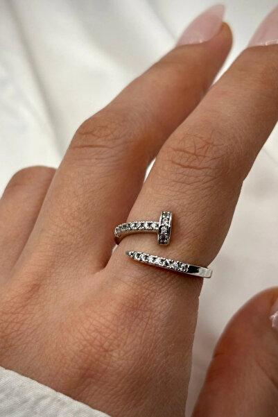 Leo'Stone Yeni Sezon Zirkon Taşlı Çivi Model Ayarlanabilir Kadın Yüzük