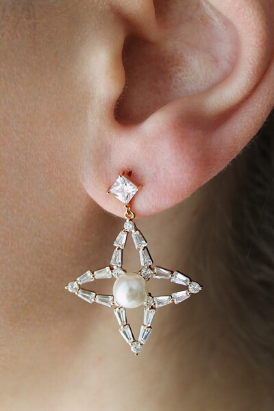 Nenya أقراط VIP من الفولاذ على شكل نجمة مرصعة بالألماس واللؤلؤ