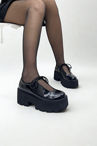 inizio Black Patent Leather Women's Loafer P9067