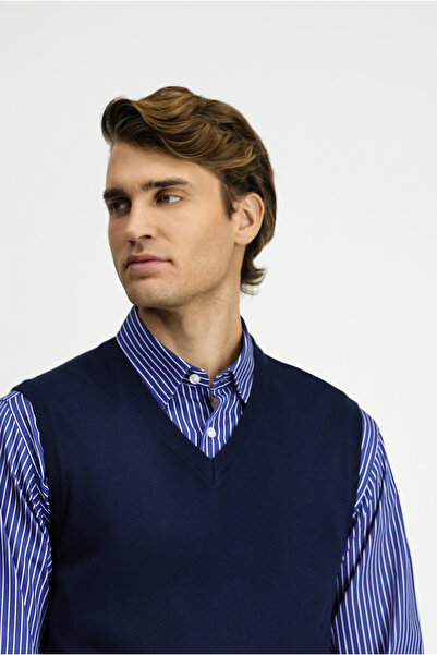 Kiğılı V yaka süveter triko