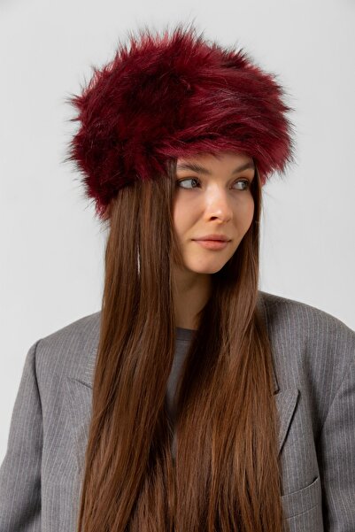 FELLMENS Heart with Burgundy Fur - Women's Hat