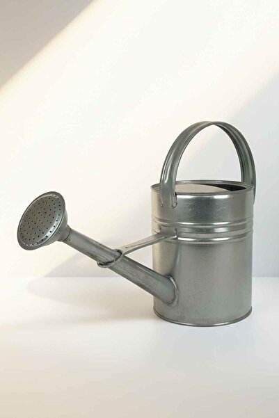 Genel Markalar Olivia 3,5 Litre Metal Çiçek Bahçe Sulama Kabı Renksiz - Moder...