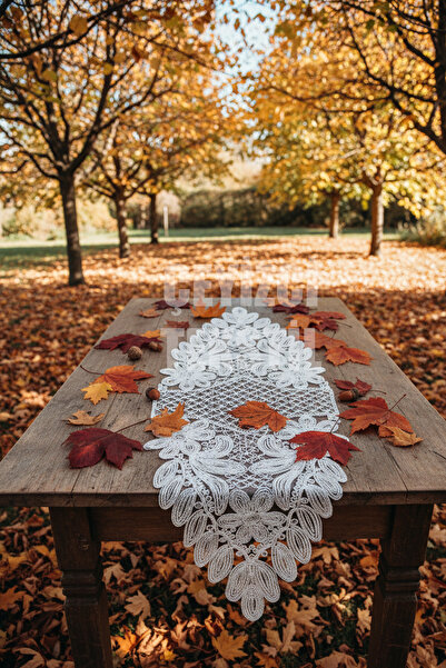Çt Çeyizci Tekstil Runner unic cu detaliu din dantelă franceză, Runner pe mas...