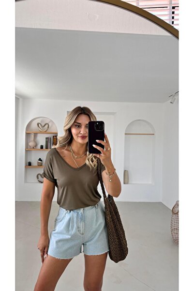 Sezgi Tekin Premium Seri Piliseli Mavi Denim Şort