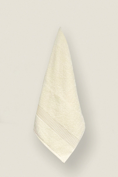 Ellaline Bath Towel 100% Cotton Certified Striped Border 70X140Cm - Cream Color (1 Piece)