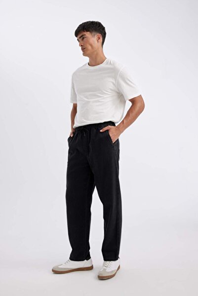 DeFacto Wide Leg Fit Geniş Kalıp Normal Bel Geniş Paça Yazlık Jean Pantolon C2044ax24sm
