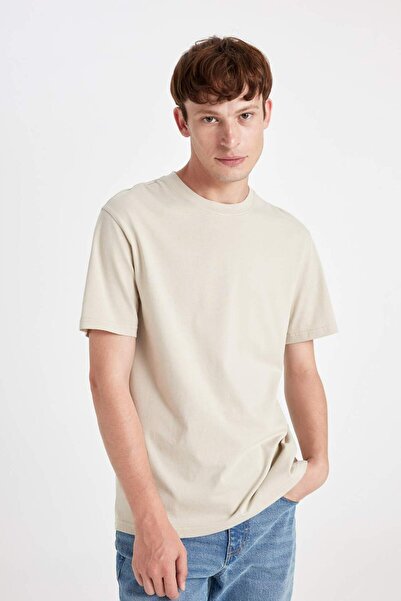 DeFacto 100% βαμβακερό νέο μπλουζάκι με κανονική εφαρμογή με λαιμόκοψη Basic μονόχρωμο κοντομάνικο μπλουζάκι V7699AZ24SP