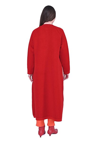 Invee V Knitwear Cap Red