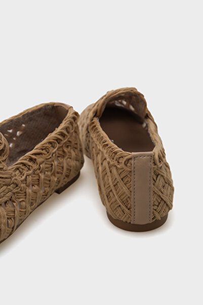 Capone Outfitters Tara Straw Knit Women's Loafer