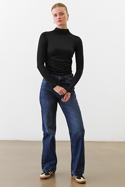 urban focus Gathered Body