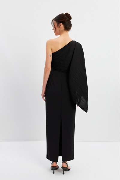 Setre Elegant One-Sleeve Dress / Black