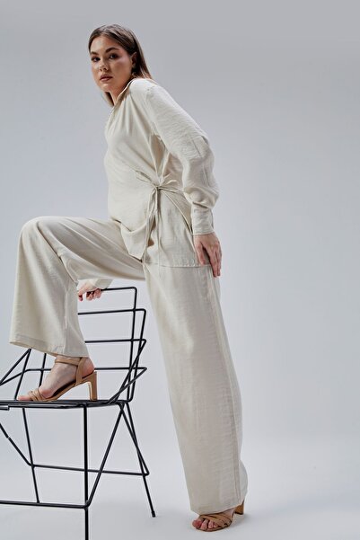 Bolivente Pantaloni largi, bej, cu tăietură largi