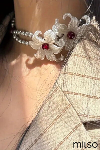 MİLSO İris Çiçekli Tatlısu İnci Kolye – Gümüş Tonlu, Çift Katmanlı, Choker Model