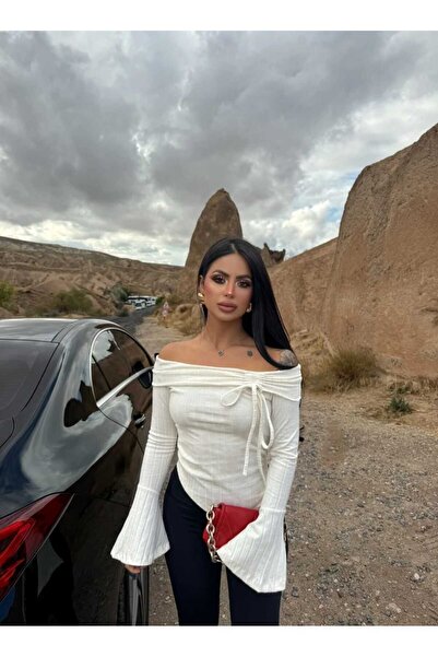 albaroda Γυναικεία Μπλούζα Εκρού Χοντρό κοτλέ Γιακάς Μαντόνα λεπτομέρεια με σούρες