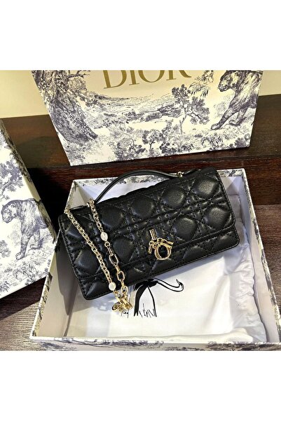 Christian Dior Duo R bag