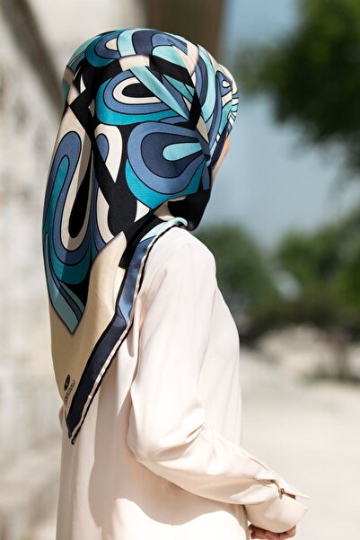 Vissona 57% Silk 43% Viscos Twill Silk Geometric Patterned Baby Blue - Indigo Colored 90X90 Planting Shape : E