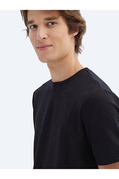 Kip Black Plain Crew Neck T-Shirt