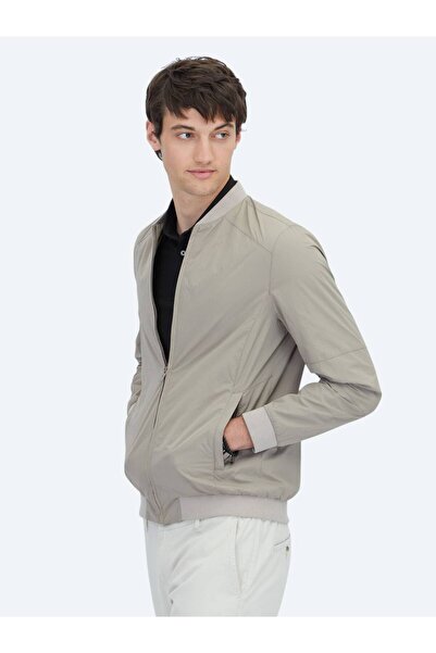 Kip Μπουφάν με ρυθμισμένο τύπο γιακά με υφαντό σχέδιο casual