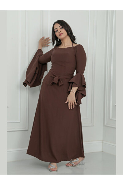 Nice Model فستان ماكسي بني أنيق بأكمام مكشكشة وحزام | فستان سهرة رسمي محتشم بفتحة رقبة مربعة