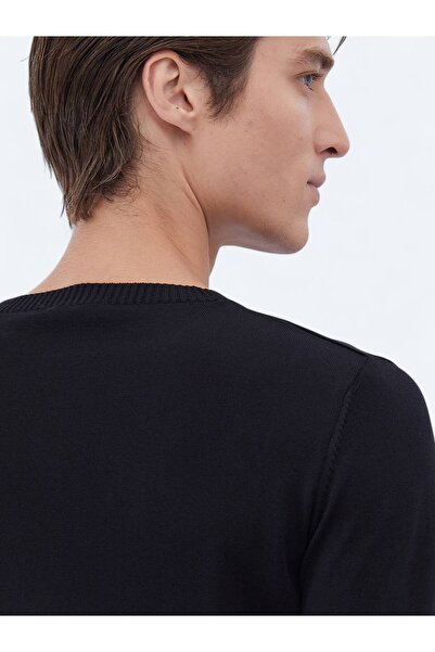 Kip Siyah Bisiklet Yaka Düz Örgü Triko Kazak