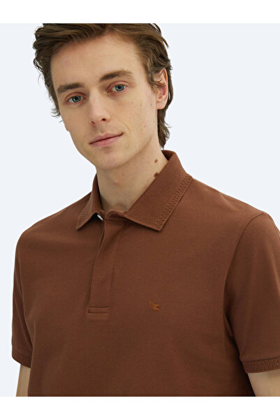 Kip Кафява обикновена тениска с поло яка, 100% памук