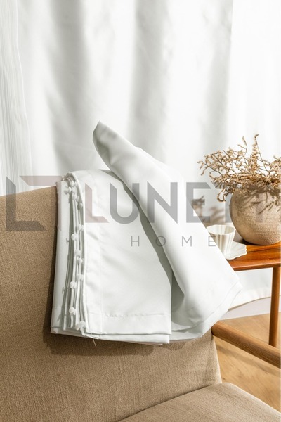 LUNETT HOME Ready to Use Cream Color Square Sunscreen