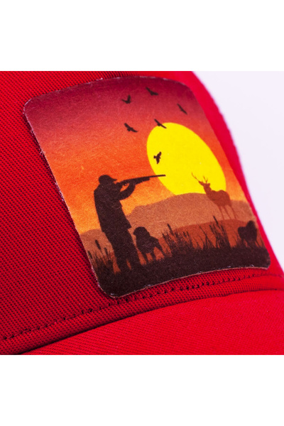 GIFTSOME Red Mesh Unisex Baseball Cap - Sunset Trucker Cap