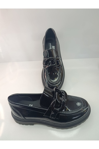 patik ayakkabı kız çocuk siyah rugan tokalı loafer martinez okul ayakkabısı