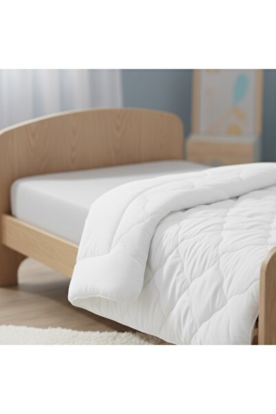 Boema Home Deco Lightweight Hypoallergenic quilt for children, 200g/sqm, 90 x 120 cm, washable at 90°C
