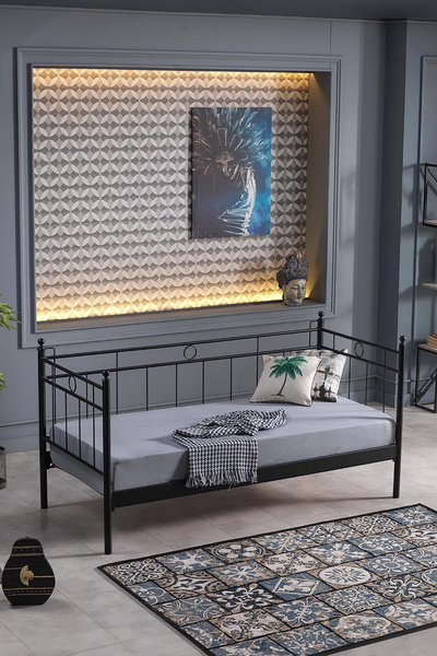 Unimet Alpas Metal Sofa Sedir 90x200 Siyah (AHŞAP LATALI)