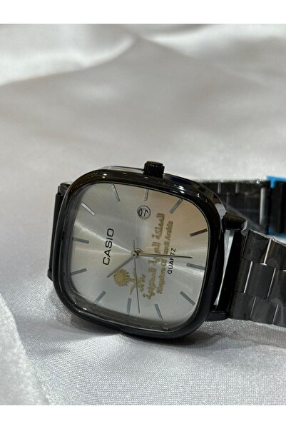 Casio Casio watch Saudi Arabia black and white