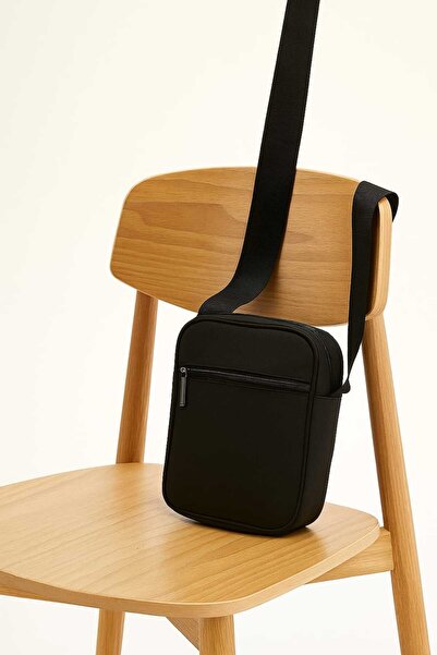 Sofia Unisex Women's Men's Daily College Gift Zippered Shoulder Hand and Waist Strap Bag