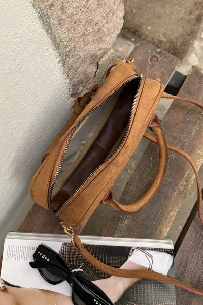 EBROU Kadın Bowling Taba Süet El ve Omuz Çantası